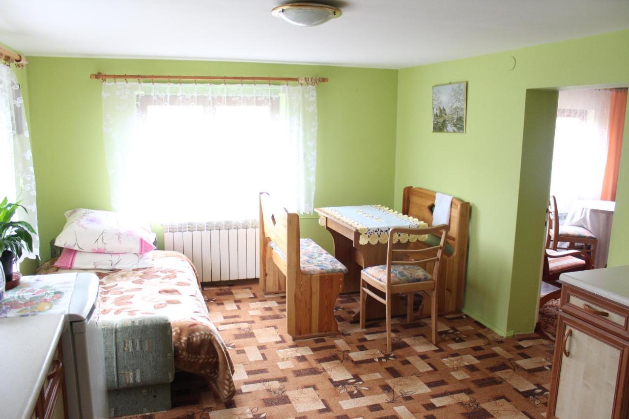 Dom Na Zaciszu Apartman Laliki Kültér fotó